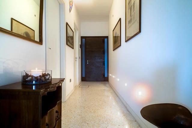 Elisabeth Waterfront Apartment Венеция Екстериор снимка